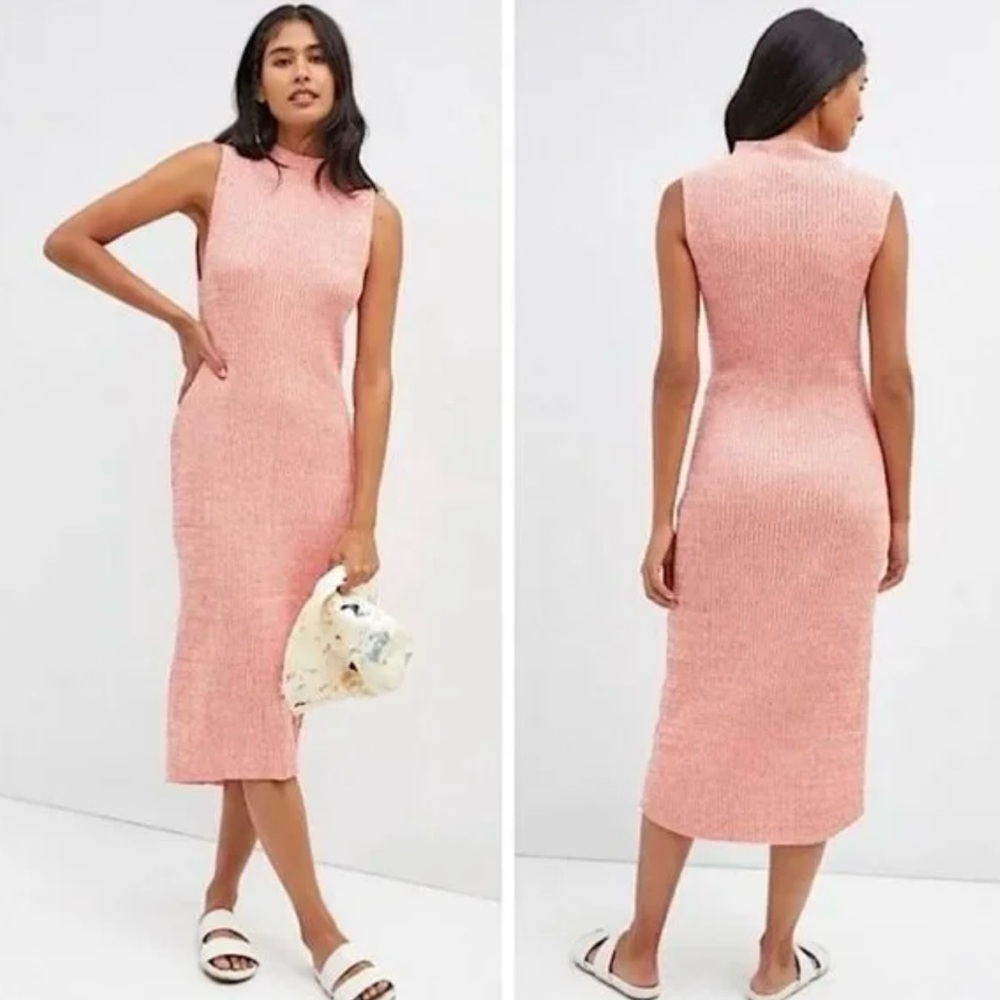 Daily practice sleeveless sweater dress